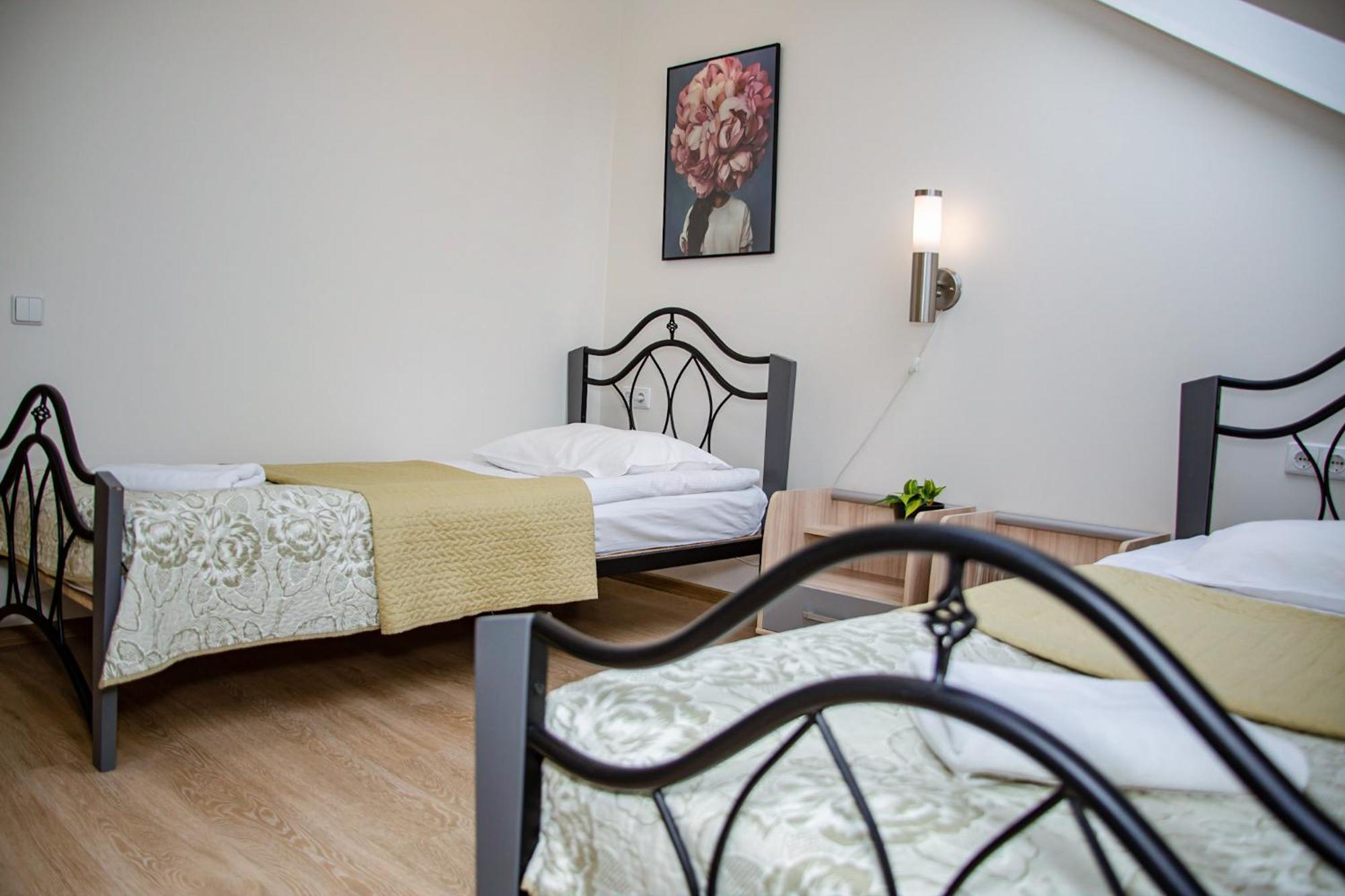 Hotel Pas Katina Panevezys Bagian luar foto