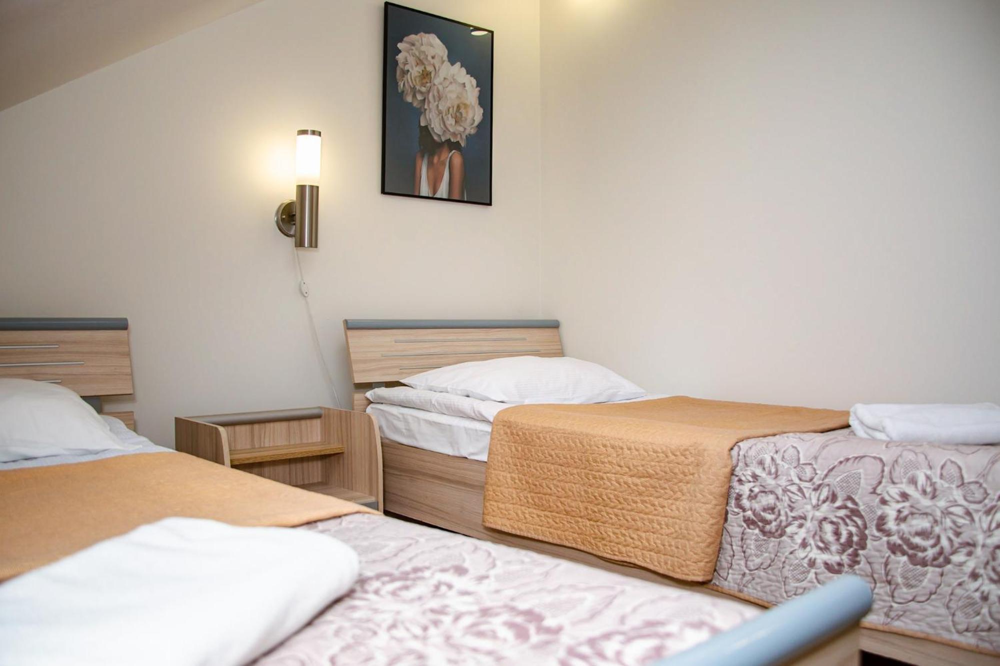 Hotel Pas Katina Panevezys Bagian luar foto