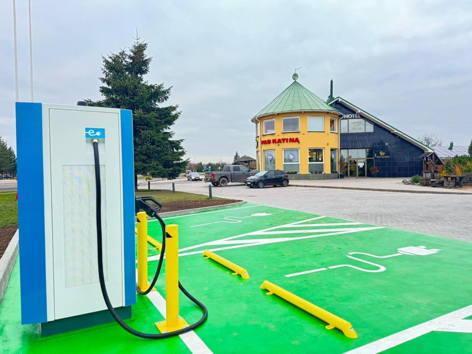 Hotel Pas Katina Panevezys Bagian luar foto