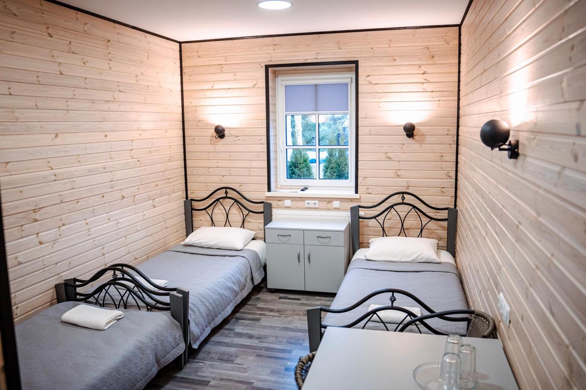 Hotel Pas Katina Panevezys Bagian luar foto