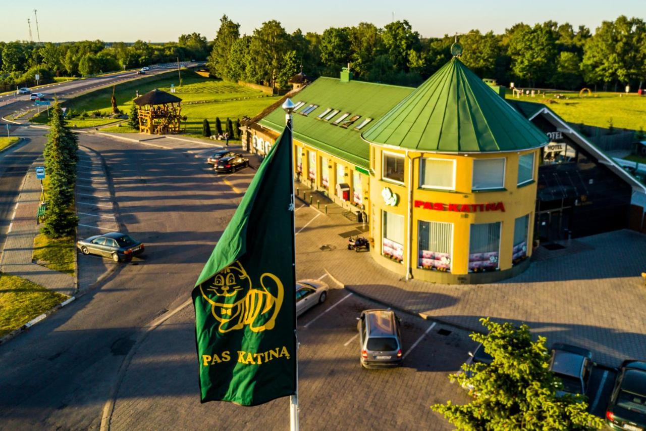 Hotel Pas Katina Panevezys Bagian luar foto